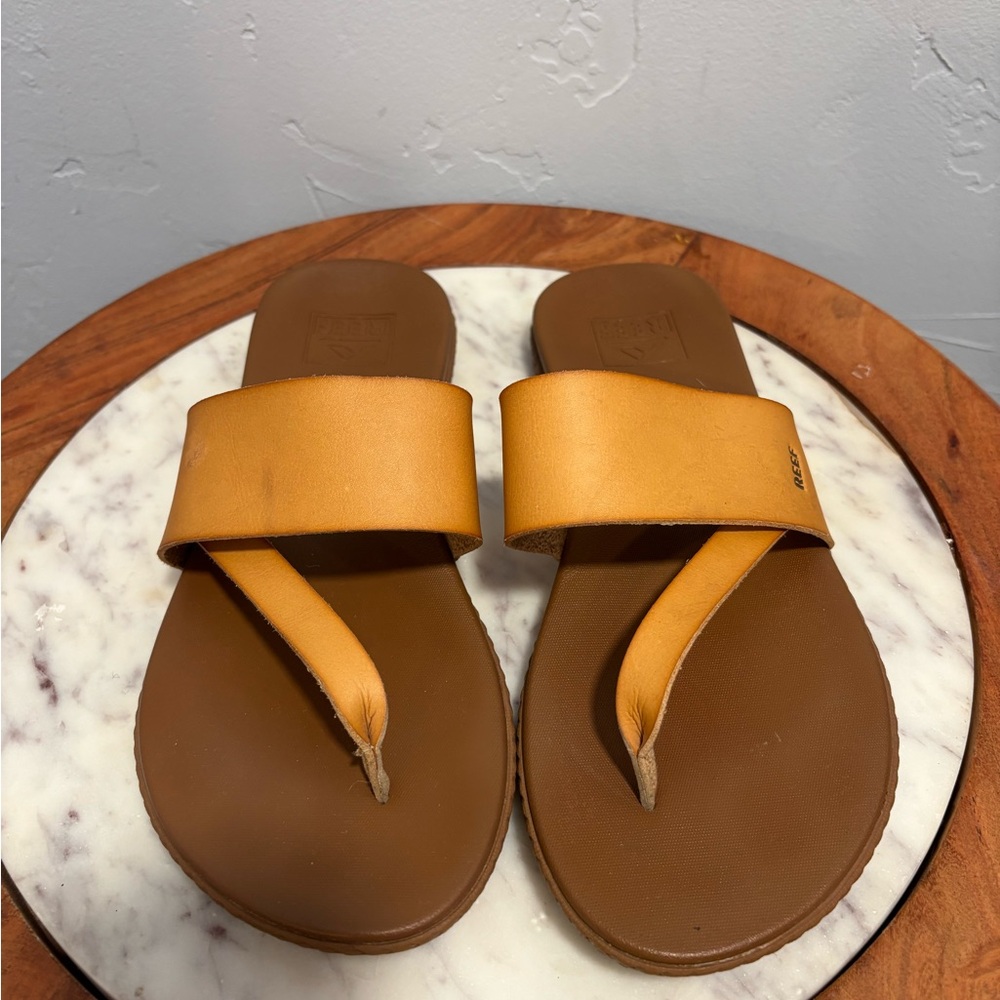 Reef Slide Sandals - Picture 2 of 3